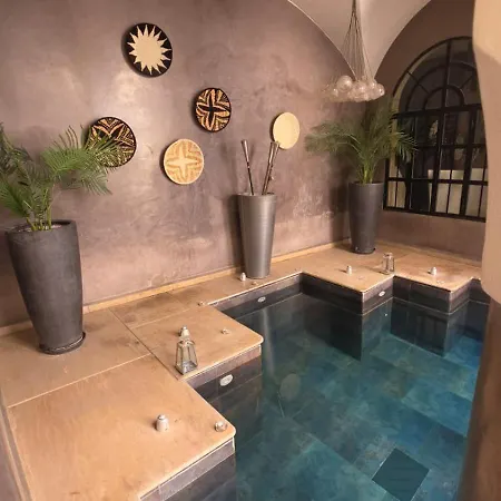 Riad Carllian-3